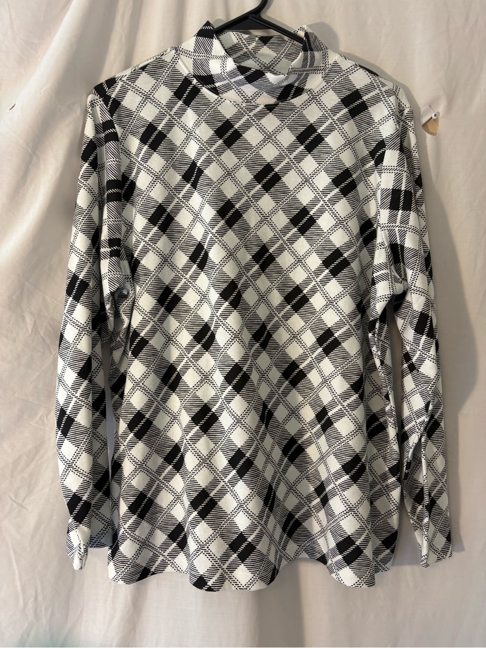 Karen Scott Black and White Plaid Long-Sleeve Shirt